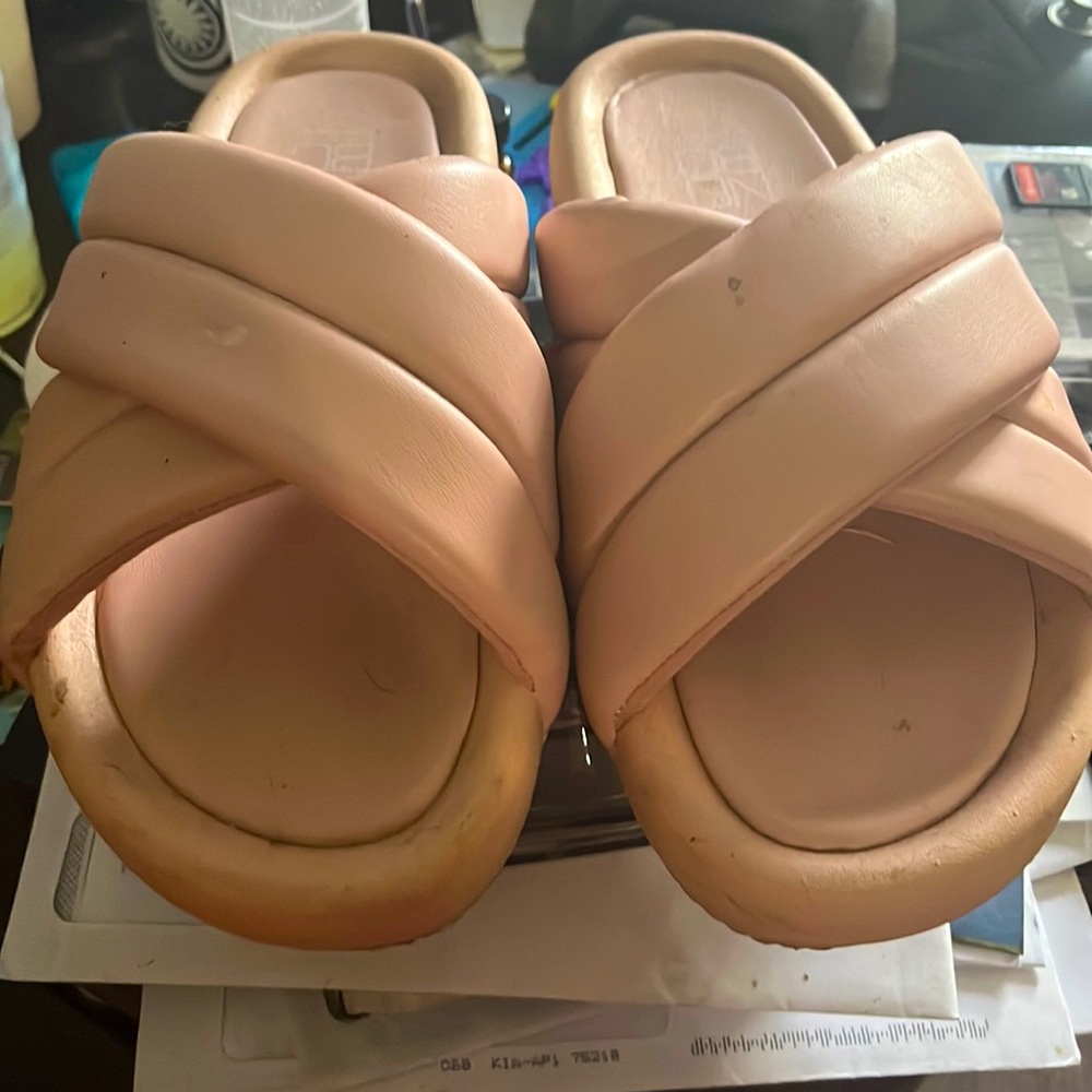 Womens pink slides no boundaries